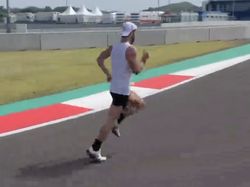 Rutinitas Pebalap MotoGP di Mandalika Bikin Netizen Terpukau