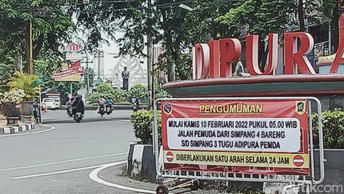 Pemberitahuan pengalihan arus di Jalan Pemuda Klaten
