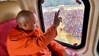 Politikus BJP memandang Adityanath sebagai calon penerus Modi. Dalam pemilu nanti, Adityanath dianggap dapat mempertahankan popularitasnya, membuat peluangnya menggantikan Modi kian kuat. 