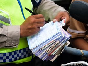 5 Fakta Kapolri Larang Polisi Lakukan Tilang Manual
