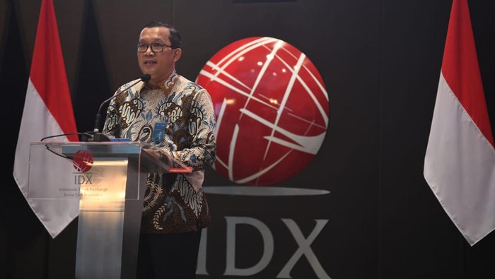 Saham BTN Menguat 3% di HUT ke 72 Saham Bank BTN (BBTN) dibuka menguat 2,57 persen menjadi Rp 1.795 per saham bertepatan juga dengan HUT ke 72 Bank BTN.