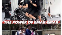 The Power of Emak-emak jadi foto paling viral. Aleix Espargaro bersama dengan rekan satu timnya menirukan aksi emak-emak bonceng empat anak SD. Dia merasa hal ini tak lumrah, sebab belum pernah melihatnya di Eropa. Foto: Twitter