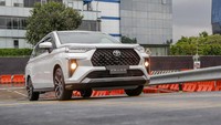 Senada dengan Avanza, dalam buku panduan manual Toyota Veloz juga tidak masalah bila dikasih minum Pertalite. Foto: Dok. Toyota