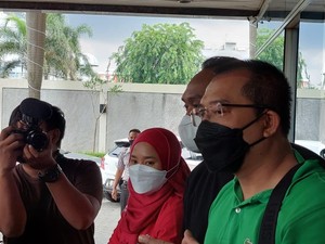 Emak-emak Teriak Rugi Beli ASIX, Anang Hermansyah Buka Suara