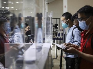 Negara Lain Permudah Turis Tiongkok, tapi Tidak dengan Filipina