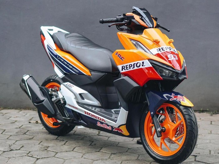 Honda Vario 160 buat Marc Marquez dan Pol Espargaro Honda Vario 160 buat Marc Marquez dan Pol Espargaro garapan Katros Garage