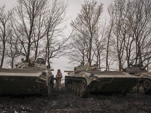 Suasana Makin Memanas di Garis Depan Militer Ukraina-Separatis
