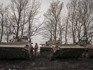 Deretan Negara Ini Perintahkan Warganya Tinggalkan Ukraina Segera!