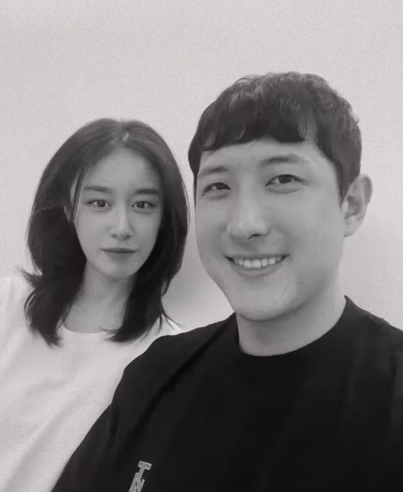 Jiyeon T-ARA dan Hwang Jae Gyun