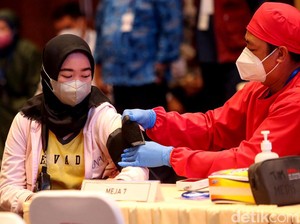 Resmi! Ini Jenis-jenis Vaksin COVID-19 untuk Booster Kedua Nakes