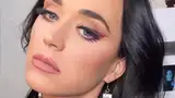 Penjelasan Katy Perry soal Mata Kanan Menutup Sendiri Saat Konser