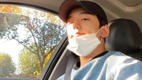 Selain Snowdrop, Kim Min Kyu sebelumnya main di Nevertheless lho! Penampilannya singkat saja sih di salah satu episode. (Foto: dok. Instagram @mingue.k) 