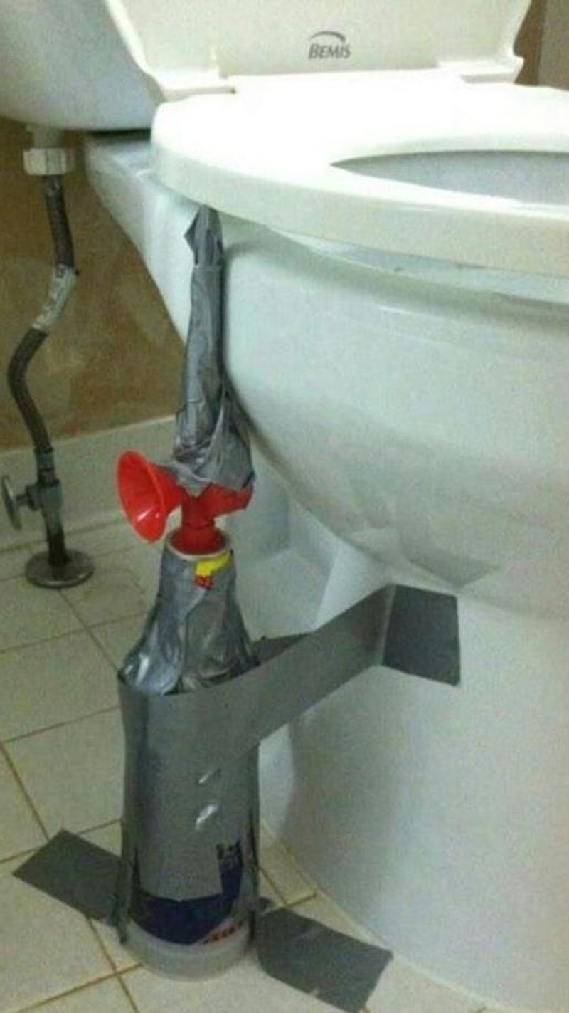 Bosan tidak melulu berdampak buruk, seperti yang satu ini. Nampaknya kebosanan justru menghasilkan banyak kreativitas yang bisa bikin tertawa. Lihat deh, Jumat, (11/2/2022).