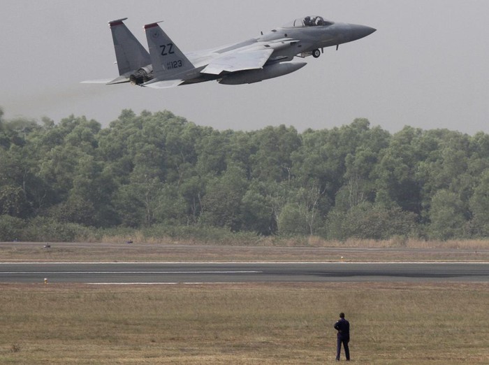 Departemen Luar Negeri AS menyetujui rencana penjualan jet tempur F-15 ke Indonesia. Jet tempur buatan AS ini memiliki beragam keunggulan. Apa saja?