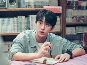 10 Drama Korea Paling Banyak Dibicarakan, Ada Nam Joo Hyuk dan Song Kang