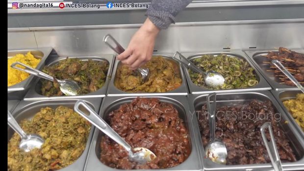 Wanita Ini Habiskan Rp 500 Ribu Untuk Beli Nasi Rames dan Gulai Jengkol di Belanda