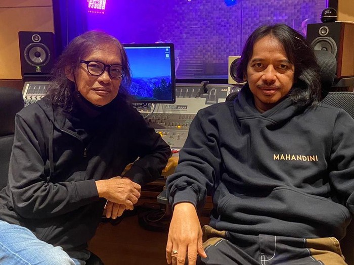 Younky Soewarno dan Dewa Budjana