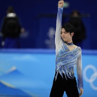 Setelah Olimpiade Beijing ketika aku pulang ke rumah, aku tidak bisa skating karena sakit pada pergelangan kakiku. Aku berpikir banyak hal tapi aku merasa aku tidak perlu ada di panggung itu selamanya, katanya.Foto: AP