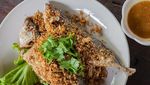 10 Resep Ikan Goreng Berbumbu Sedap, Cabe Ijo hingga Sambal Kencur