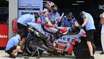 Aksi Pebalap Jajal Sirkuit Mandalika di Hari Kedua Tes MotoGP