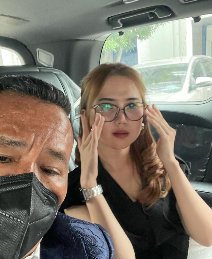 Aspri Hotman Paris Asal Bogor Ini Hobi Ngemil dan Naik Gunung Aspri Hotman Paris Asal Bogor Ini Hobi Ngemil dan Naik Gunung