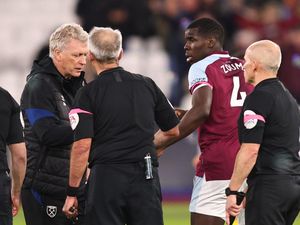 Moyes: Manusia Tempatnya Salah, Maafkanlah Zouma