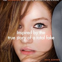 Inventing Anna adalah miniseri Netflix yang terinspirasi artikel New York bertajuk Bagaimana Anna Delvey Menipu Orang-orang Pesta New York. Dalam serial tersebut diceritakan bagaimana seorang jurnalis memburu kisah Anna. Sosok Anna diperankan oleh aktris Julia Garner.Foto: Instagram