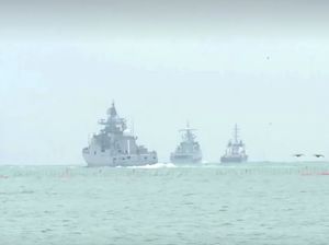 Kapal Selam Perang Rusia Dikerahkan ke Selatan Ukraina