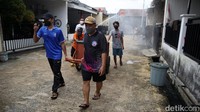 Jumlah kasus virus Corona COVID-19 bertambah 40.489 kasus pada Jumat (11/2/2022) kemarin, sehingga total menjadi 4.708.043. Pasien sembuh bertambah 15.767, meninggal 100.