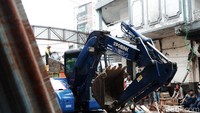 Secara rinci, jumlah PKL di Jalan Perniagaan ada 124 dan Jalan Stasiun Timur berjumlah 109. 