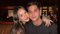 Pada kesempatan berbeda, Al Ghazali menepi isu nikah siri dirinya dengan Alyssa. Ia mengatakan clue pernikahannya adalah menunggu Alyssa selesai sekolah.