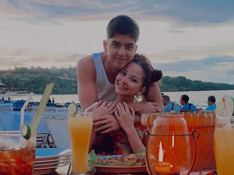 Romantis! Momen Al Ghazali dan Alyssa Daguise Saat Makan Bareng