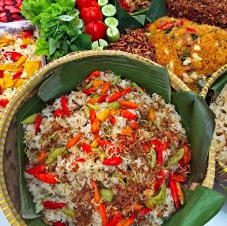 Tempat makan nasi liwet enak