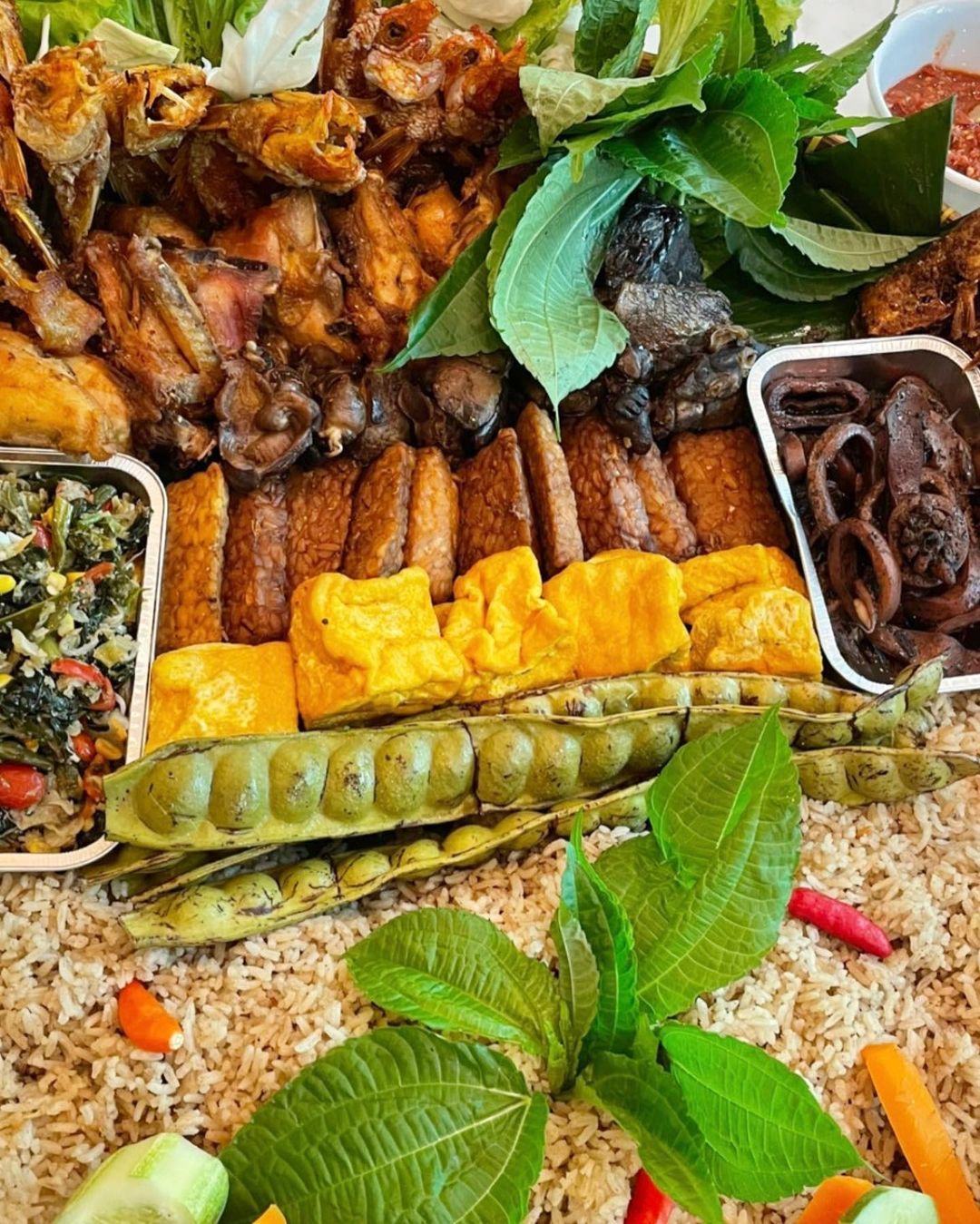 Tempat makan nasi liwet enak