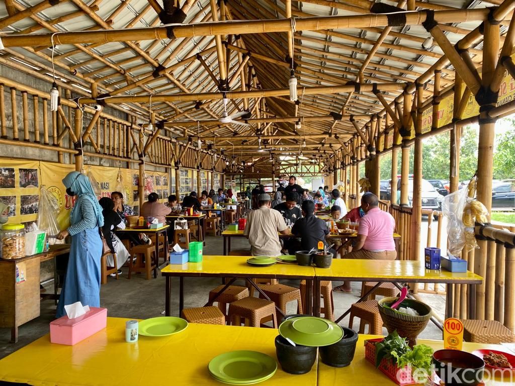 Warung Nasi Urang Sunda
