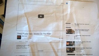 Di-print harapannya biar bisa kayak koran di film Harry Potter kali, ya. Foto: Tom_Sawyerer via Bored Panda