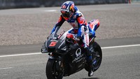 Sejumlah pebalap, salah satunya Johann Zarco dari Pramac Racing pun memanfaatkan hari terakhir tes pramusim MotoGP 2022 dengan mengikuti sesi latihan start di Pertamina Mandalika International Street Circuit, Lombok Tengah, NTB.