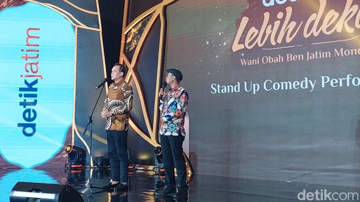 cak lontong dan akbar