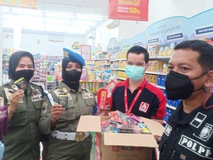 Razia Kondom Disorot, Kasatpol PP Makassar: Untuk Edukasi dan Urai Kerumunan