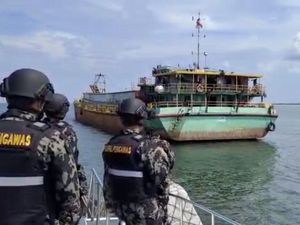 Perusahaan Kapal Penambang Pasir di Pulau Rupat Akan Diproses Hukum