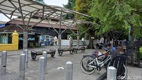 Diketahui, kawasan Malioboro telah bersih dari PKL sejak pekan lalu. Malioboro pun kini berbenah menjadi Kawasan Cagar Budaya. 