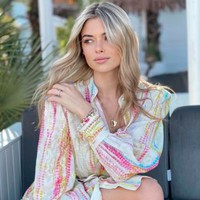 Punya fitur wajah cantik, rambut pirang, siapa yang tidak naksir dengan Marta Vincenzi. Luca bahkan pernah mengatakan ingin hidup selamanya dengan dengan Marta. Foto: dok. Instagram