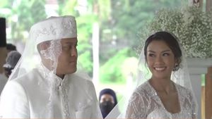 Momen-momen Haru dan Bahagia Pernikahan Melanie Putria-Aldico di Bali