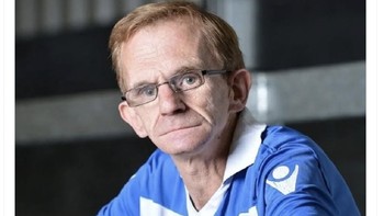 Penampakan Rangnick frustrasi setelah beberapa lama melatih MU. Foto: Twitter