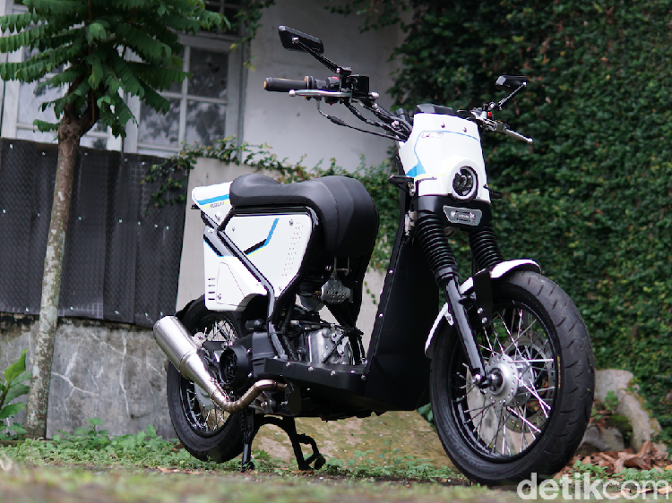 Ogah Pasaran! Suzuki Address Disulap Jadi Motor Flat Tracker