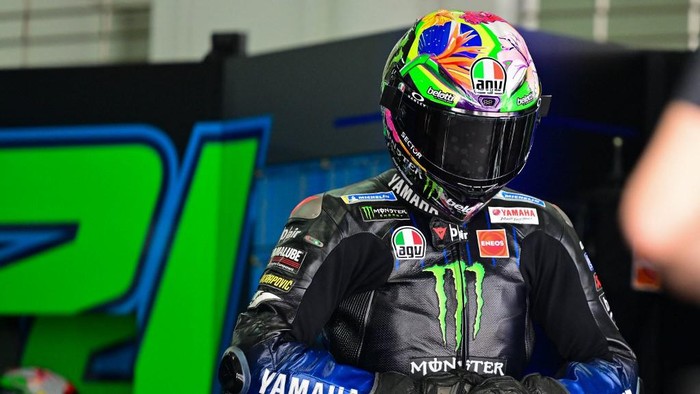 Monster Energy Yamaha MotoGPs Italian rider Franco Morbidelli takes part in the first day of the pre-season MotoGP winter test at the Sepang International Circuit in Sepang on February 5, 2022. (Photo by Ahmad Fadali / AFP)