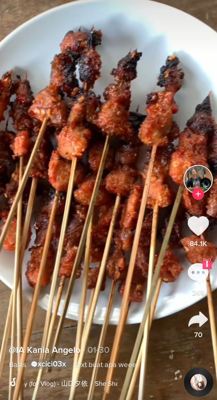 Jadi 'Chef Rumahan' TikToker Ini Punya 5 Menu Babi yang Super Lezat
