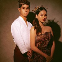 Al Ghazali dan Alyssa Daguise memang sudah cukup lama berpacaran. Kemesraan mereka pun sering jadi sorotan. Baru-baru ini muncul kabar bahwa pasangan tersebut sudah meresmikan hubungan Foto: Instagram @alghazali7