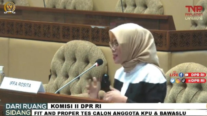 Calon anggota KPU Iffa Rosita