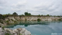 Untuk masuk ke danau ini, traveler tidak akan dipungut biaya alias gratis. Namun traveler tetap harus berhati-hati untuk menghindari hal-hal yang tidak diinginkan. (Wahyu Setyo Widodo/detikTravel)
